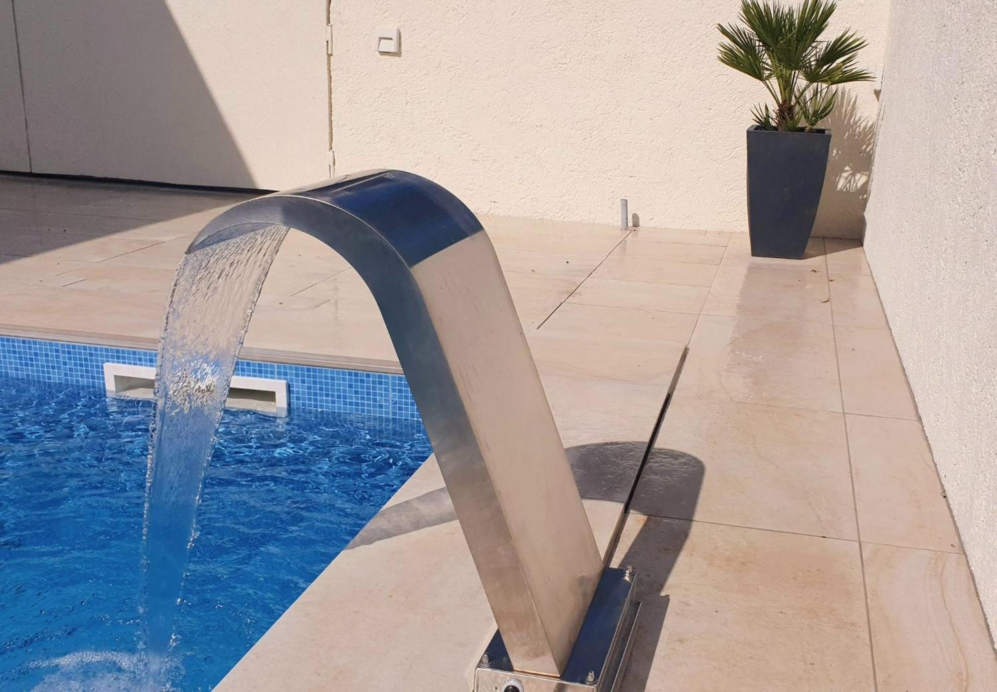 Penthouse Jacuzzi & Pool Apartmants Opatija Exterior foto